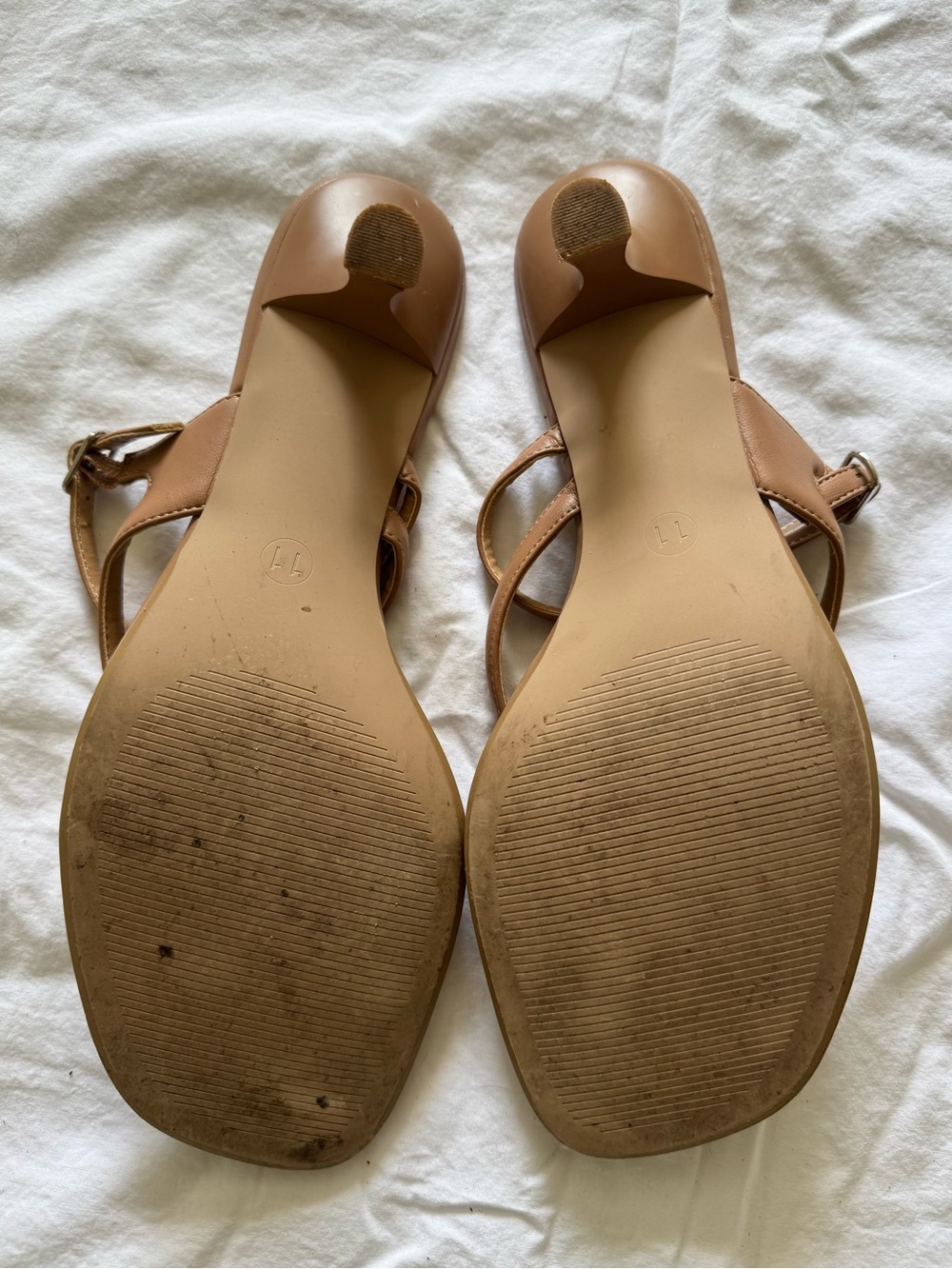 A New Day Kitten-Heeled Flip Flops - Picture 5 of 5